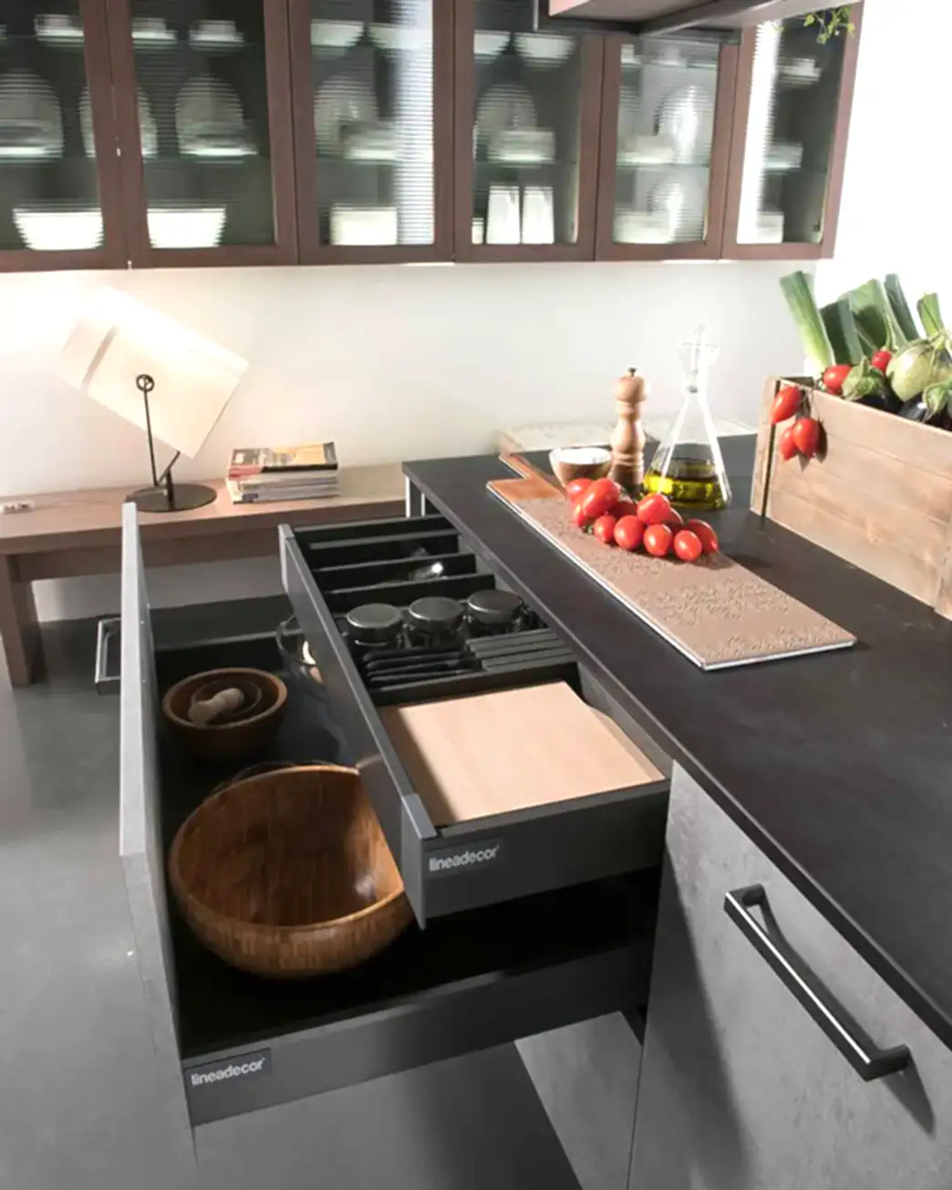 Antaro İki Yüksek Bir İç Çekmeceli Alt Dolap