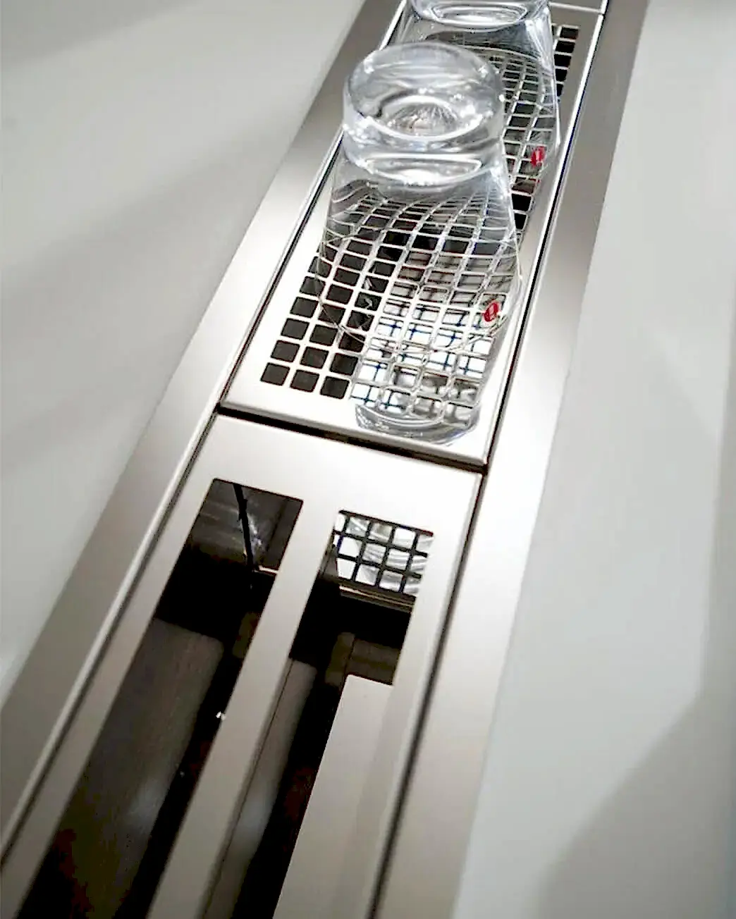 Tezgah Üstü Çelik Aksesuar Bardaklığı