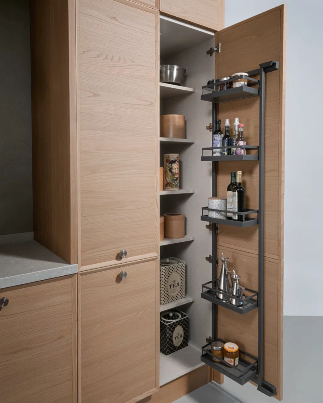 Ergo Kapak Raflı Boy Dolap