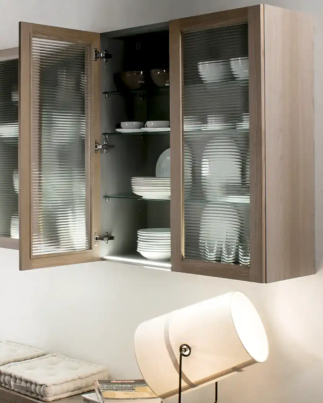 Ledli Kulpsuz Açılım Profili Üst Dolap