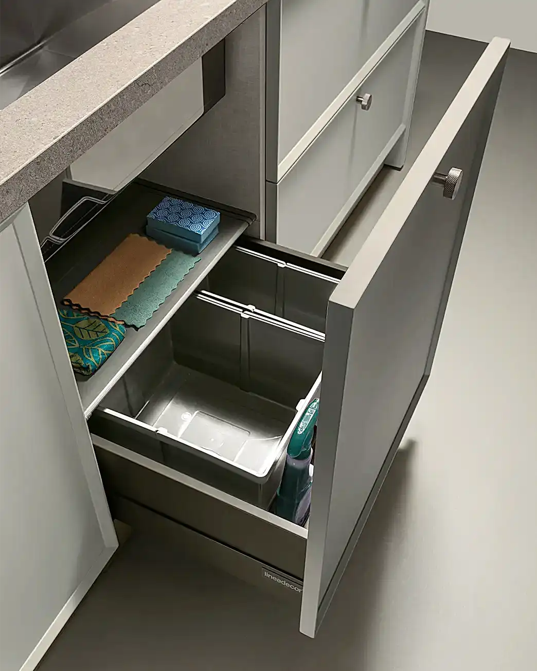 Sürgülü Koyu Gri Çöp Kutulu Eviye Dolabı